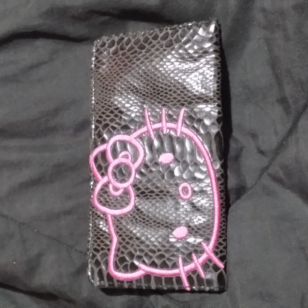 Hello Kitty wallet